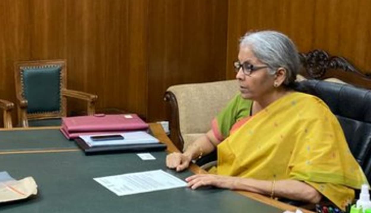 वित्त मंत्री निर्मला सीतारमण का भरोसा, अर्थव्यवस्था की स्पीड बढ़ाने के लिए जोखिम उठाने को तैयार है सरकार