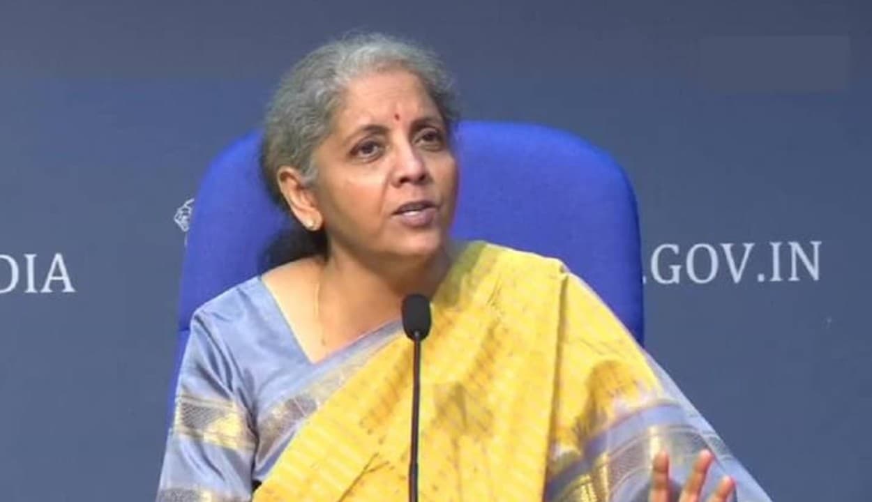 ई-फाइलिंग पोर्टल की खामियों पर सीतारमण ने इन्फोसिस के अधिकारियों से की बात, लॉन्चिंग के बाद से ही आ रही दिक्कत