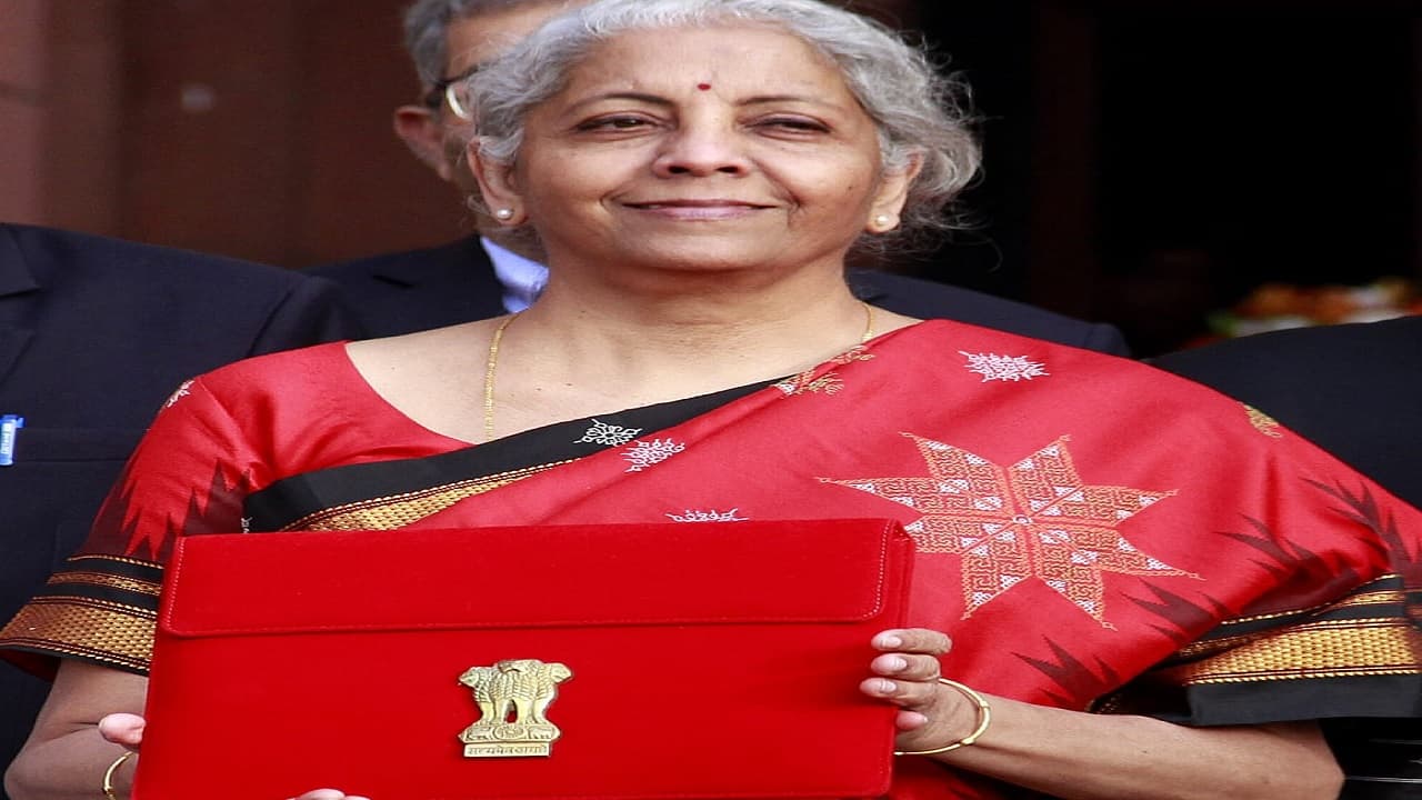 Union Budget 2023: पहचान पत्र के तौर पर मान्य होगा PAN Card, बजट में KYC को लेकर हुआ ये बड़ा एलान