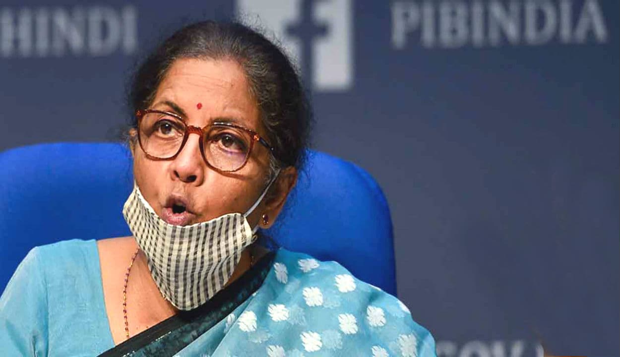 बजट 2021-22 : भारतीय अर्थव्यवस्था के बुरे दौर में शुरू हुई बजट बनाने की प्रक्रिया, निर्मला सीतारमण के सामने ये हैं चुनौतियां