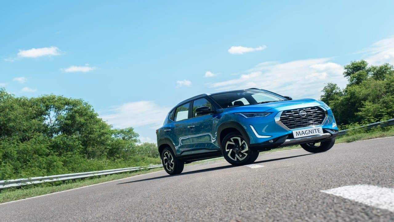 PHOTO : निसान मैग्नाइट ईजेड शिफ्ट 6 लाख 50 रुपये की सस्ती कीमत पर लॉन्च, जानें इसके फीचर्स