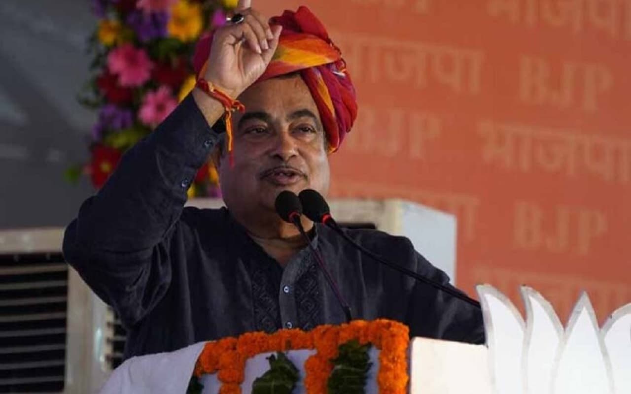 '15 रुपये लीटर मिलने लगेगा पेट्रोल', नितिन गडकरी का बड़ा बयान