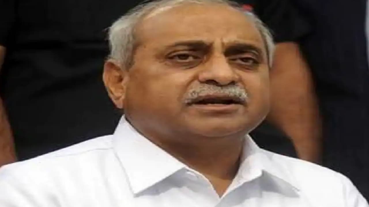 Gujarat Election 2022: बीजेपी के कद्दावर नेता नितिन पटेल के हाथ से 4 बार निकल चुका है सीएम बनने का मौका