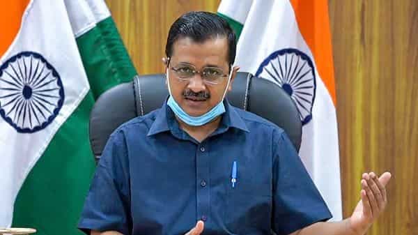 Delhi Coronavirus : केजरीवाल सरकार ने कैसे कोरोना के बढ़ते मामलों पर काबू पाया, एक रिपोर्ट