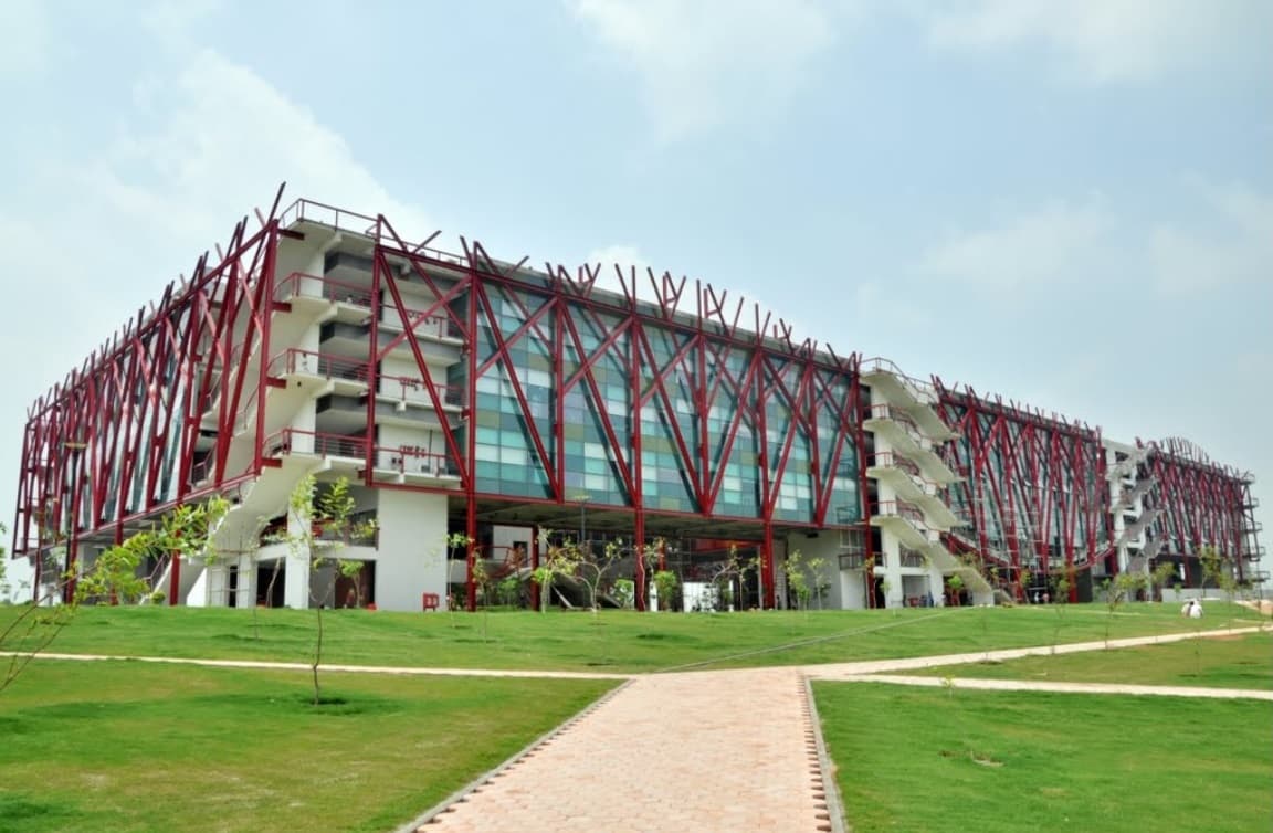 क्यूएस वर्ल्ड यूनिवर्सिटी रैंकिंग में ओपी जिंदल ग्लोबल यूनिवर्सिटी टॉप पर
