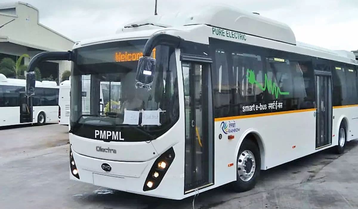 PM Modi ने इस शहर को दी 150 Electric Bus की सौगात, एडवांस्ड फीचर्स के साथ मिलेगी 200 किमी की रेंज