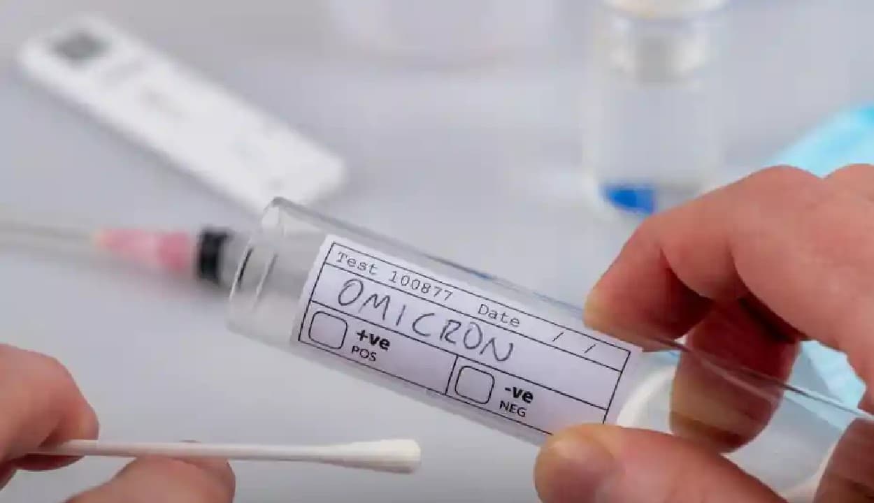 ओमिक्रॉन से 'बच के रहना रे बाबा', जनवरी का महीना पड़ेगा भारी, कहर बरपा सकती है तीसरी लहर