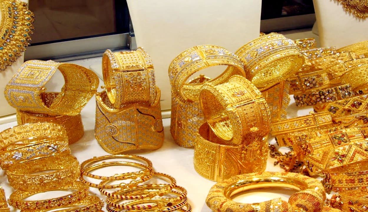 अक्षय तृतीया पर ऑनलाइन कैसे और कहां से खरीदें सोना, जानिए सर्राफा बाजार में क्या है गोल्ड का ताजा भाव...