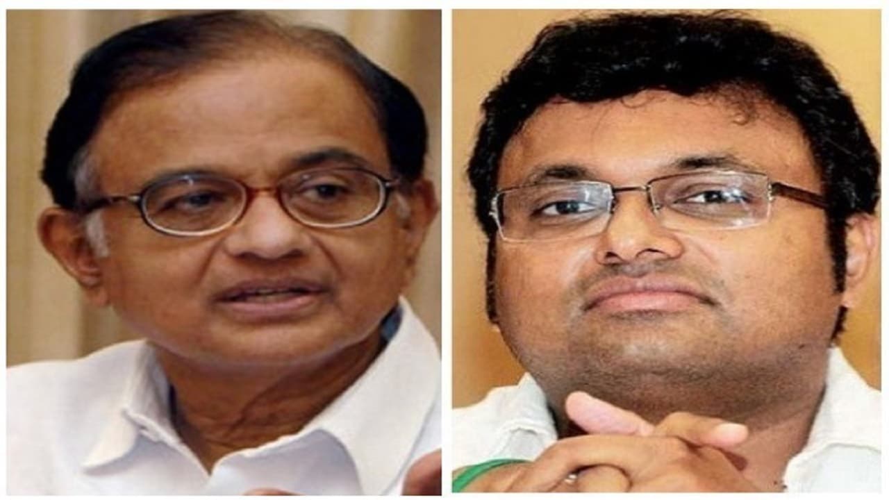 Aircel Maxis Case: एयरसेल मैक्सिस मामले में पी चिदंबरम और उनके बेटे को राहत, कोर्ट से मिली नियमित जमानत
