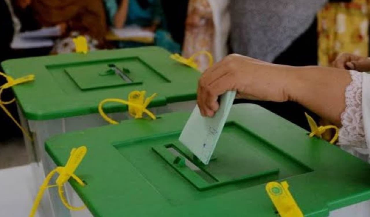 पाकिस्तान में टल गया आम चुनाव, सीनेट ने दी प्रस्ताव को मंजूरी, जानें अब कब होंगे इलेक्शन!