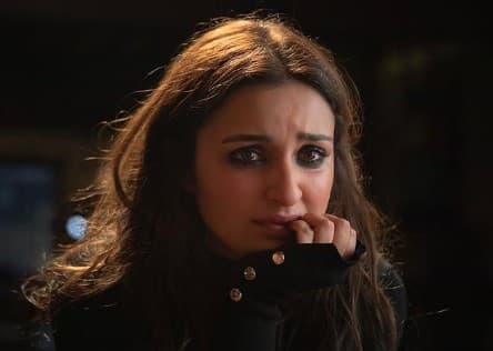 Parineeti Chopra को अपनी मॉम की तरफ से मिला सरप्राइज, The Girl On The Train की रिलीज से पहले इसलिए इमोशनल हुईं एक्ट्रेस