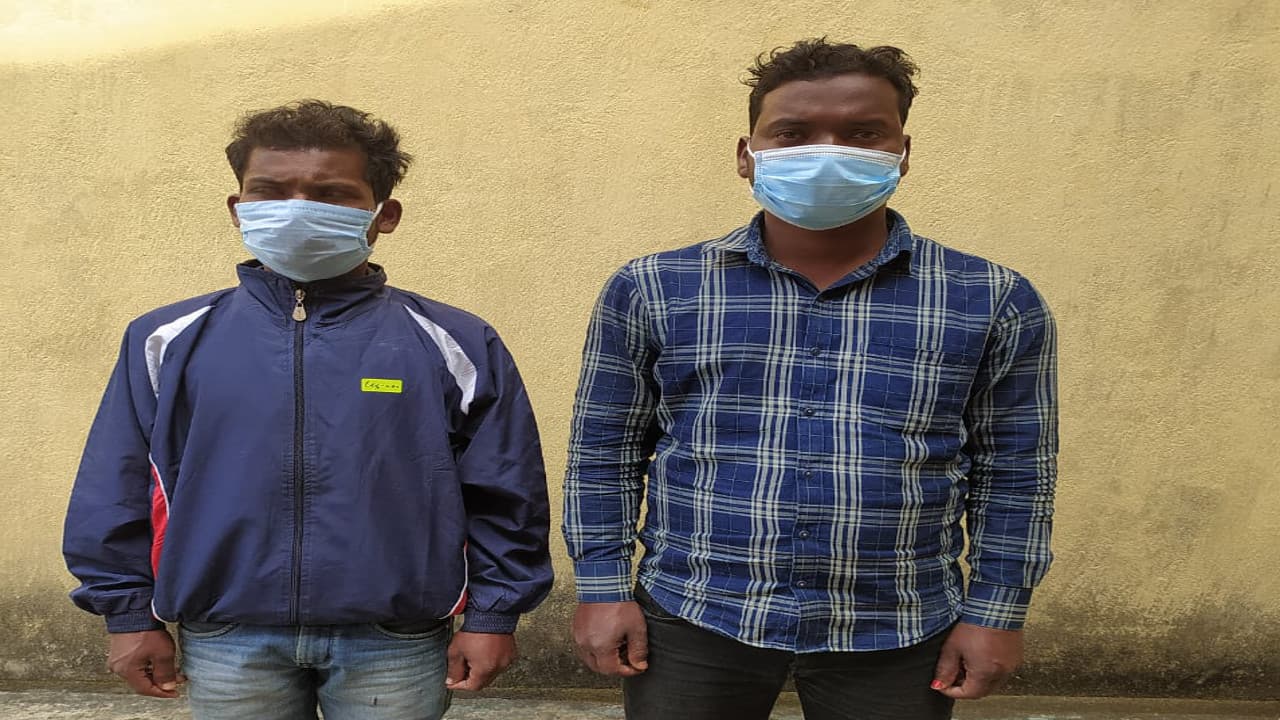 Jharkhand News: किसी घटना को अंजाम देने पहुंचे नाबालिग समेत PLFI का 3 नक्सली गिरफ्तार, हथियार भी बरामद