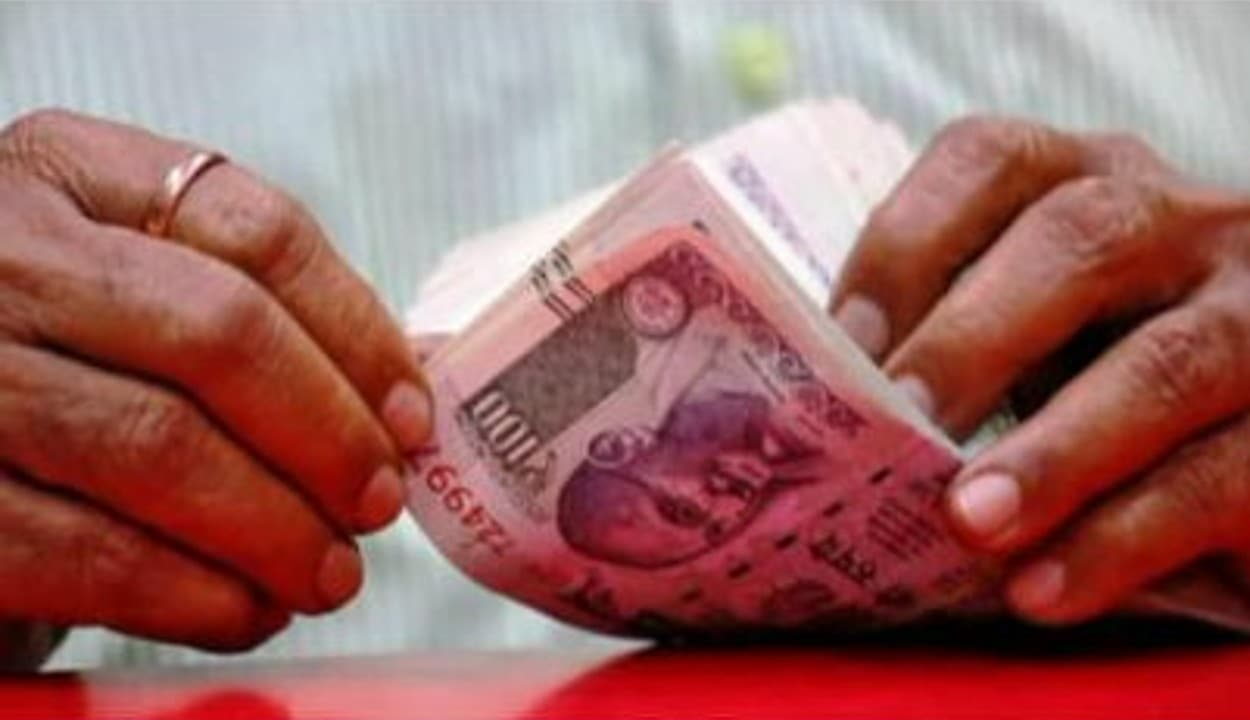 Diwali Bonus : UP के 14 लाखों कर्मचारियों को दिवाली का बोनस, CM योगी ने 46 % महंगाई भत्ता का किया ऐलान