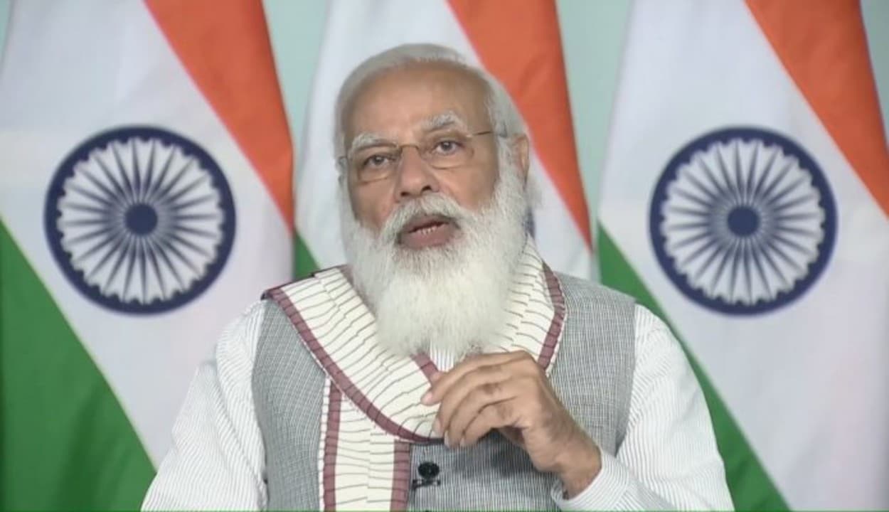 बंगाल में चुनाव के बीच कोरोना पर कैसे हो कंट्रोल? पीएम मोदी आज राज्यपाल संग करेंगे बैठक