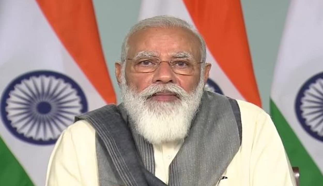 कोरोना के वैक्सीनेशन सर्टिफिकेट से हटाई जाएगी पीएम मोदी की तस्वीर, चुनाव आयोग ने स्वास्थ्य मंत्रालय को दिया निर्देश