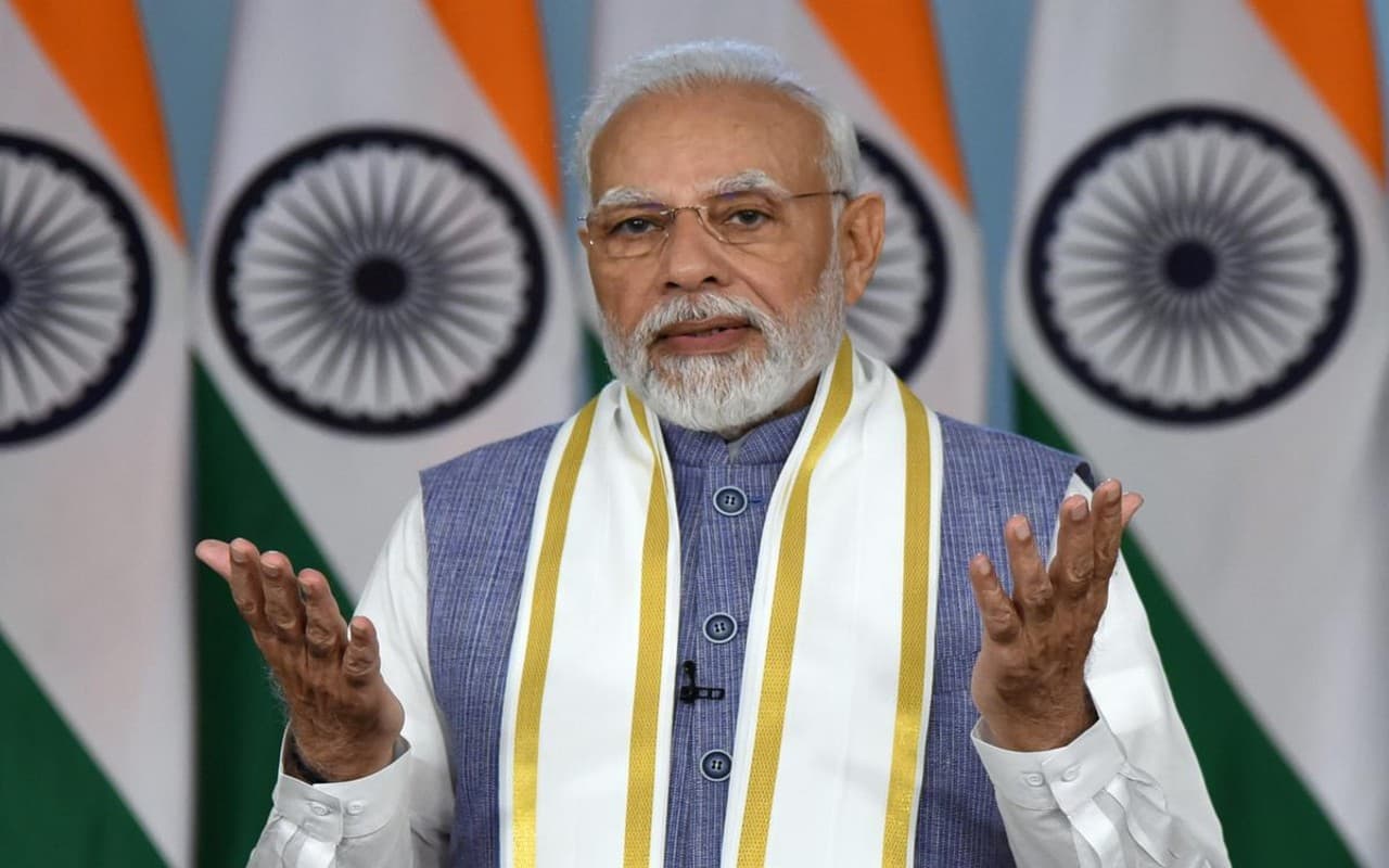 Tech Summit में बोले PM Modi - भारत ने गरीबी के खिलाफ जंग में तकनीक को बनाया हथियार