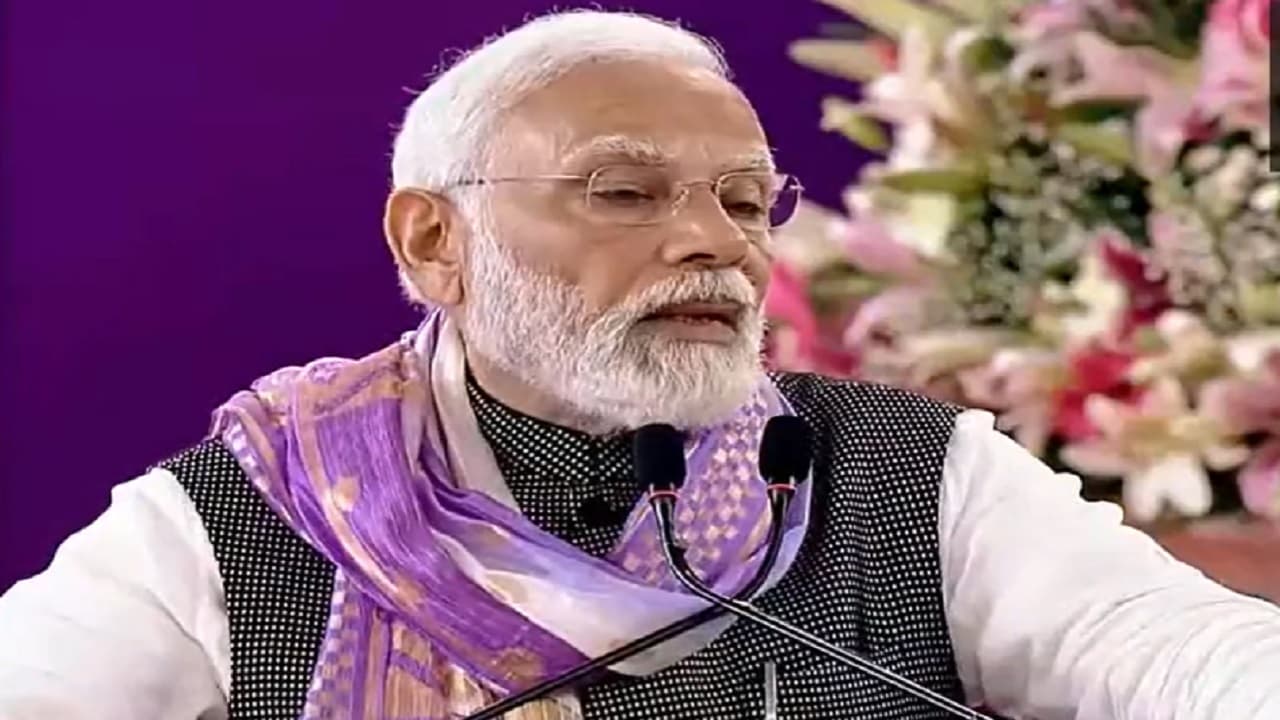 DU के समारोह में बोले पीएम मोदी- भारत आज दुनिया के टॉप-5 इकोनॉमी में शामिल