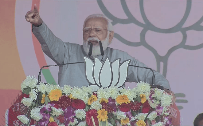 UP Election 2022: कासगंज में पीएम मोदी का पहले चरण के बाद सपा-रालोद पर तंज- परिवारवादियों की डूबी नैया