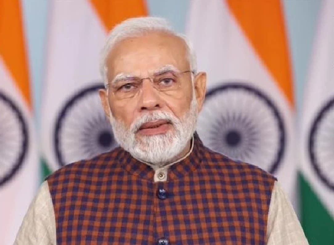 आखिरी लाभार्थी तक योजना पहुंचाने वाली सरकार ही सेकुलर, PM मोदी ने वाराणसी में दी धर्मनिरपेक्षता की नई परिभाषा