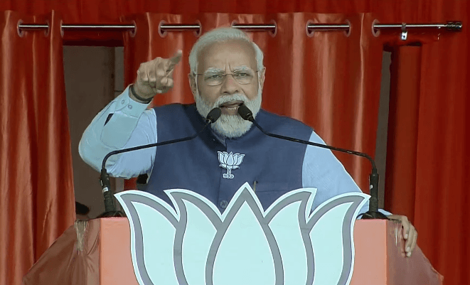 UP Chunav 2022: पीएम मोदी का चुनावी दांव, बोले- तीन तलाक कानून बनने से यूपी की हजारों महिला हुईं सुरक्षित