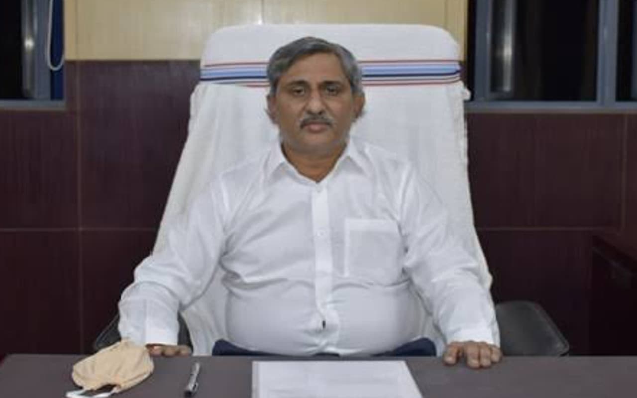 झारखंड : कोल इंडिया के नये चेयरमैन के समक्ष होंगी कई चुनौतियां, पीएम प्रसाद ने संभाला पदभार