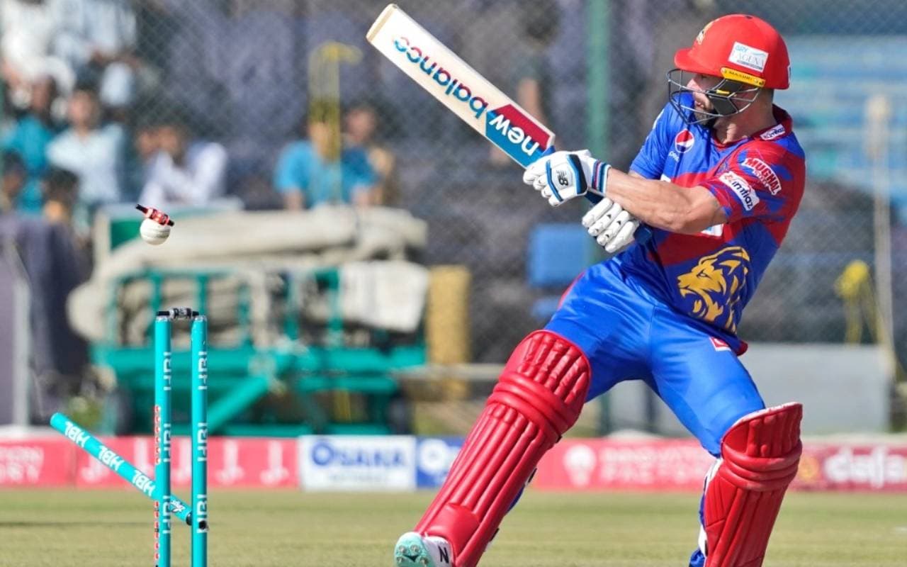 पाकिस्तान क्रिकेट के लिए शर्मनाक खबर, PSL में डकैती, चोरी हुए लाखों रुपये के CCTV कैमरे