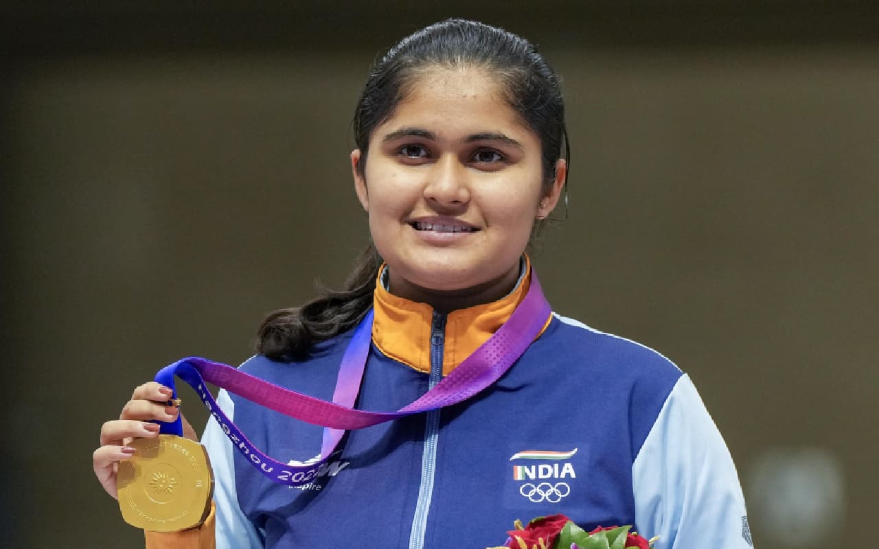 कभी मनोरंजन के लिए निशानेबाजी किया करती थी पलक, आज एशियन गेम्स में जीता गोल्ड मेडल