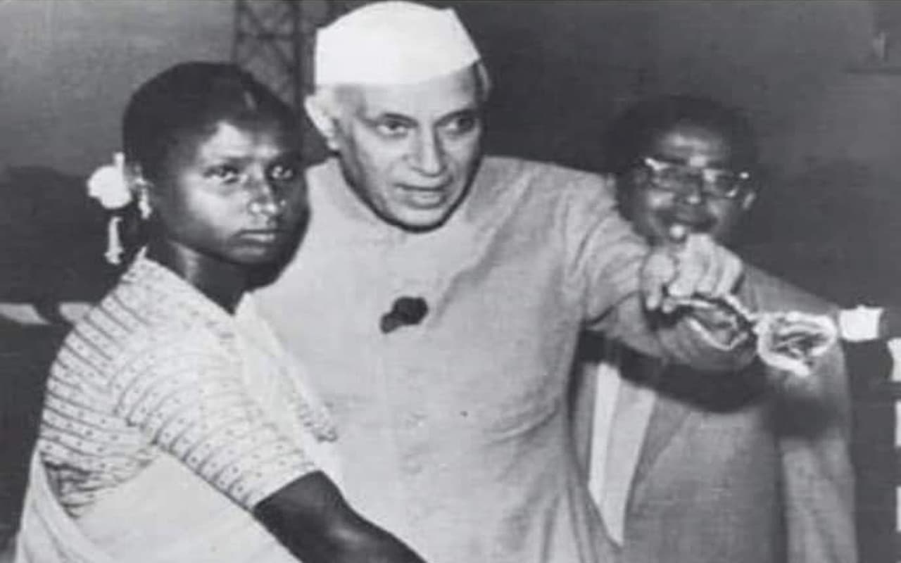 पंडित नेहरू ने बोकारो थर्मल में एशिया के पहले पावर प्लांट का किया था उद्घाटन, जानें पहले PM की खास बातें