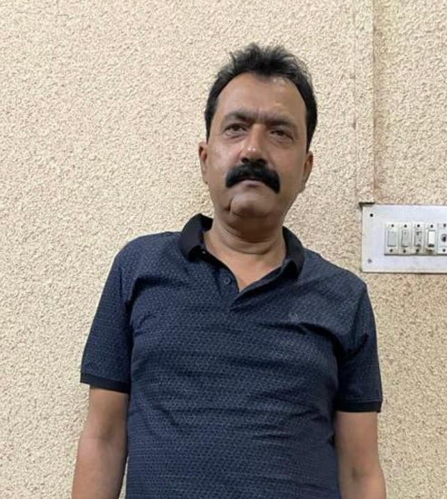 अतीक अहमद गैंग का सक्रिय सदस्य 50 हजार का इनामी हिस्ट्रीशीटर पप्पू गंजिया गिरफ्तार, STF ने अजमेर से दबोचा