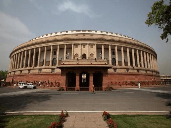 संसद में अमित शाह से मिले पश्चिम बंगाल के राज्यपाल जगदीप धनखड़