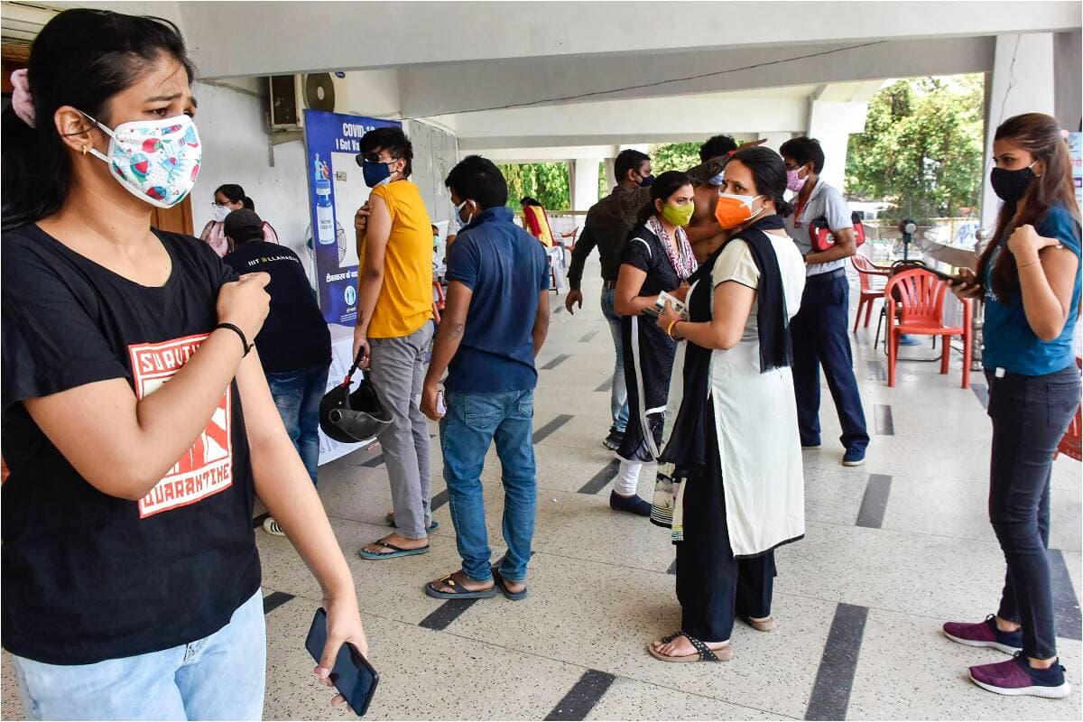 Coronavirus India News Update: हिमाचल प्रदेश में 818 नए मामले, दिल्ली मेट्रो की सेवाएं 7 जून से 50 फीसद क्षमता के साथ आम जनता के लिए फिर से शुरू होंगी