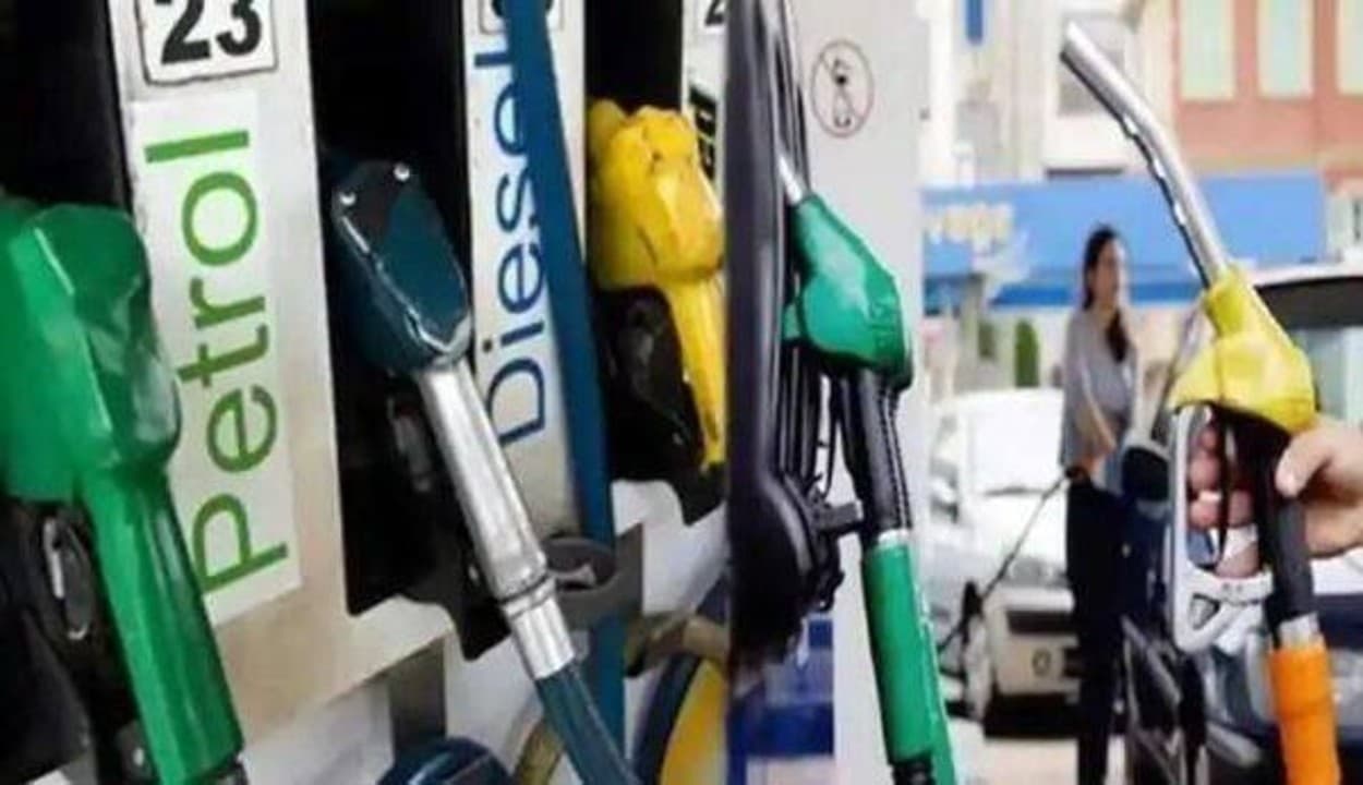 Petrol Rate in India : पेट्रोल, डीजल के दाम रिकॉर्ड स्तर पर, पेट्रोलियम मंत्री हरदीप सिंह पुरी बोले- ‘छोड़ो’