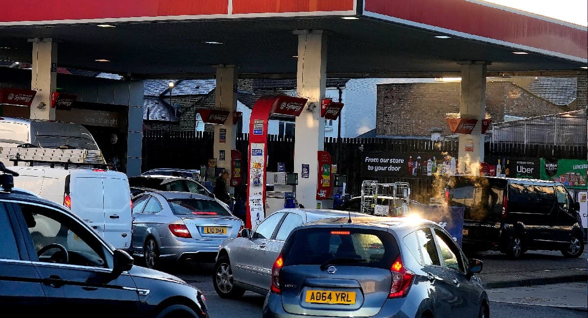 Petrol Diesel Price: 55.66 रुपए का पेट्रोल कैसे हो जाता है 94.72 रुपए का? यहां देखें पूरा गणित