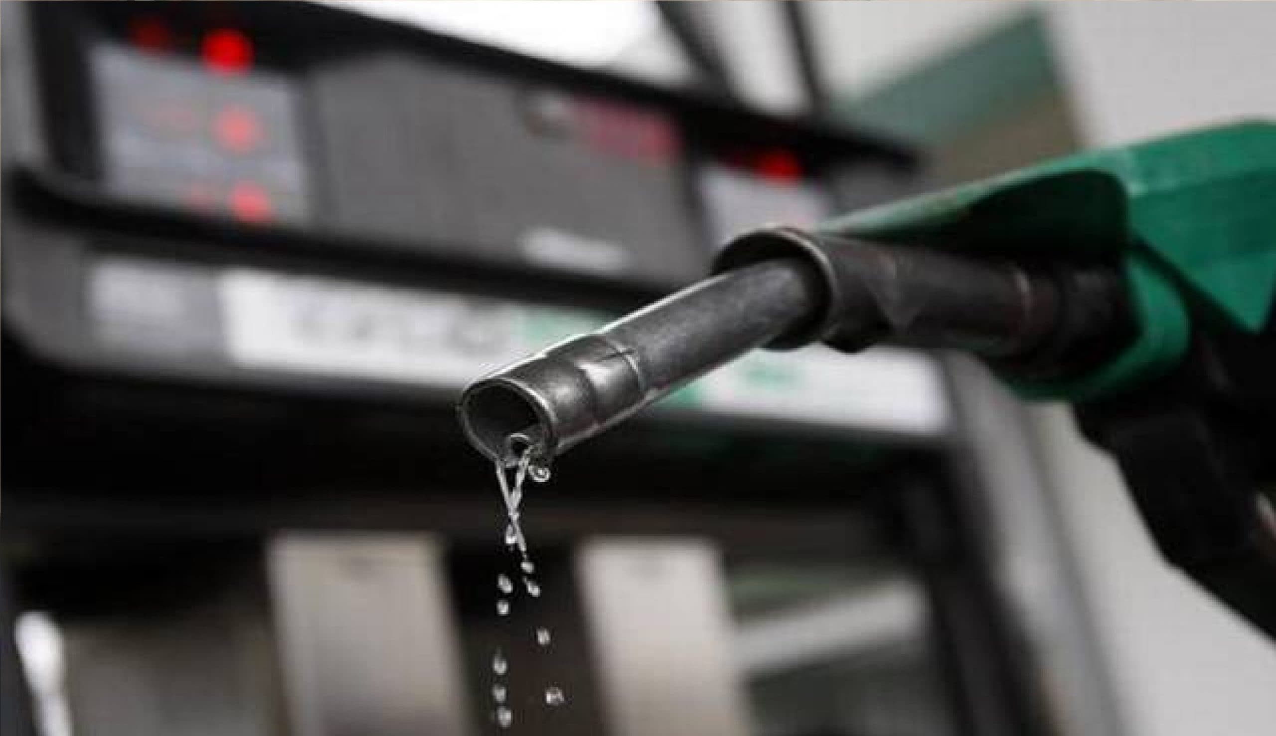 जल्दी ही बढ़ेगी पेट्रोल और डीजल की कीमत, कच्चे तेल का मूल्य रिकाॅर्ड ऊंचाई पर पहुंचा