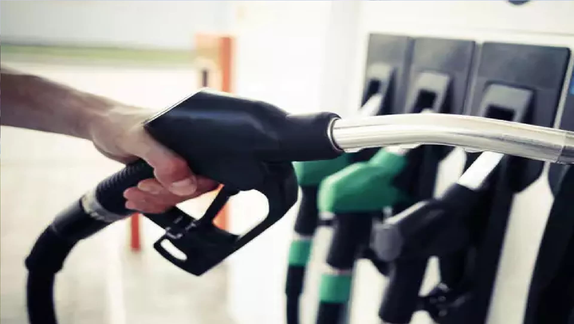 Petrol Diesel Price Today: फिर लगी पेट्रोल-डीजल में आग, इतने बढ़ गये दाम, जानिए आज क्या है आपके शहर में तेल की कीमत