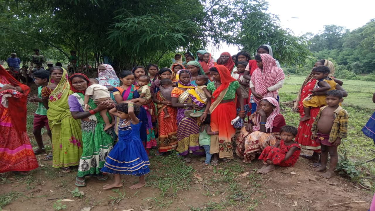 Jharkhand Crime News : लातेहार के गनइखांड गोलीबारी मामले की एसपी ने CID जांच की अनुशंसा की, 5 ग्रामीणों के खिलाफ FIR दर्ज