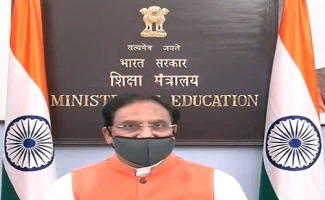 1.5 करोड़ छात्रों के 12वीं बोर्ड परीक्षा का फैसला अब 1 जून को, 2 दिन में सुझाव देंगे सभी राज्य