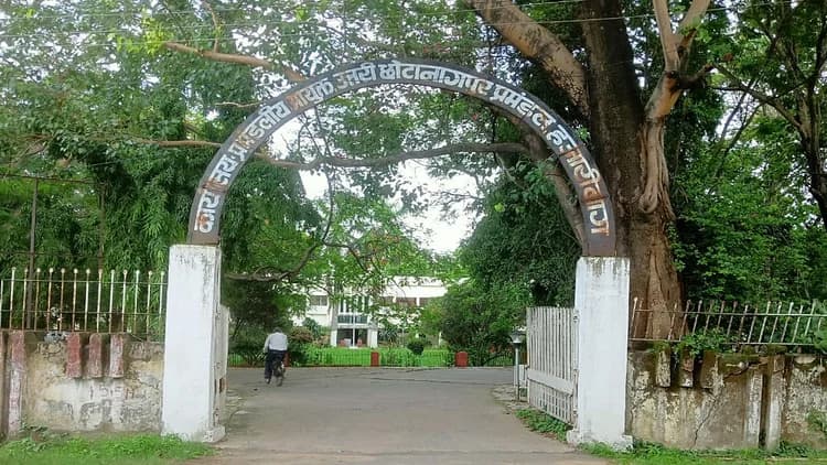 उत्तरी छोटानागपुर प्रमंडलीय मुख्यालय हजारीबाग के 18 सौ सरकारी स्कूलों में 10 सालों से नहीं लगा तड़ित चालक