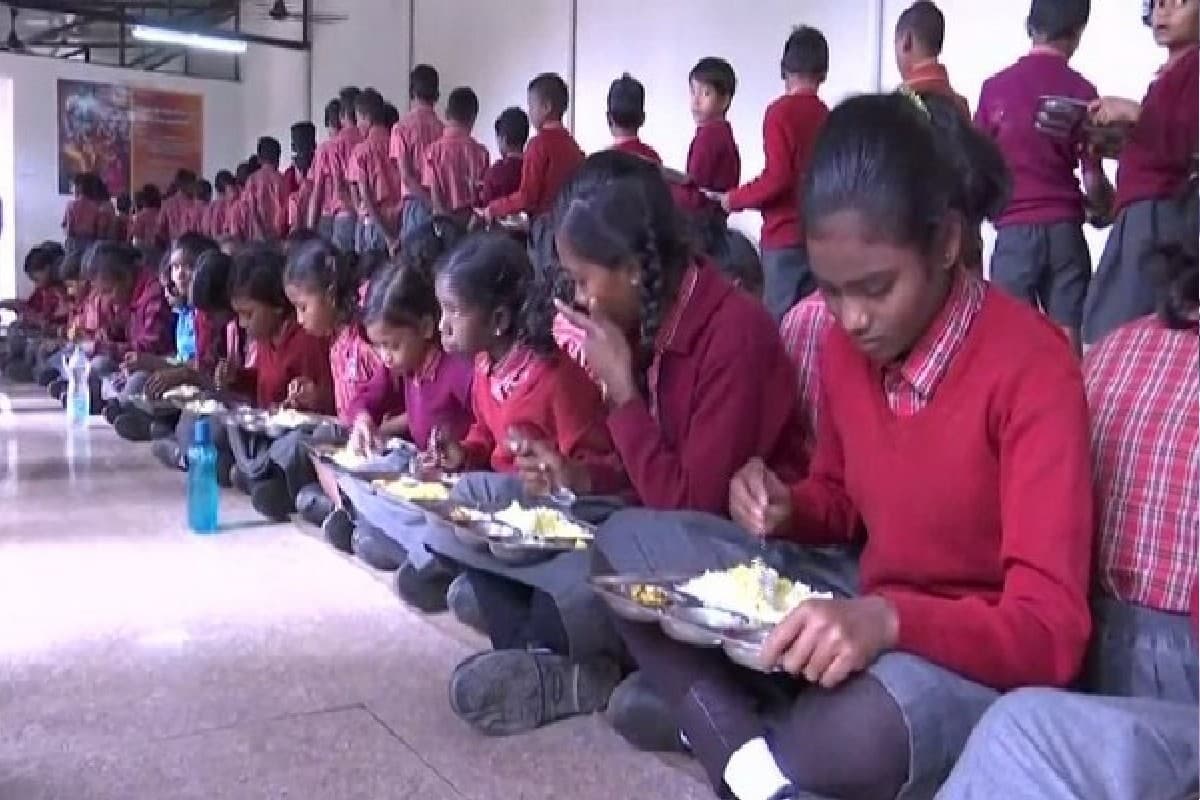 Explainer : PM पोषण शक्ति निर्माण योजना पर 20 हजार करोड़ खर्च करती है सरकार, जानिए कैसे लें योजना का लाभ