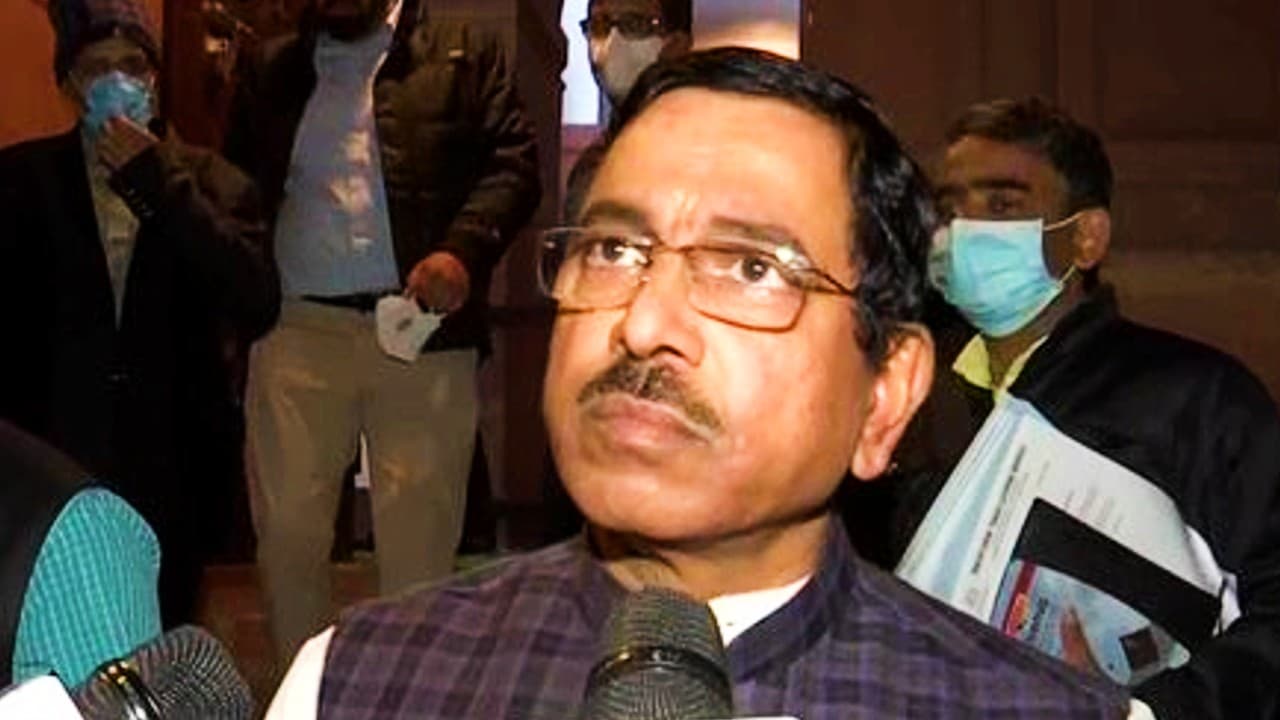 PM मोदी को ‘किंग’ कहने पर भाजपा ने राहुल के खिलाफ खोला मोर्चा, संसदीय मामलों के मंत्री ने कही ये बात