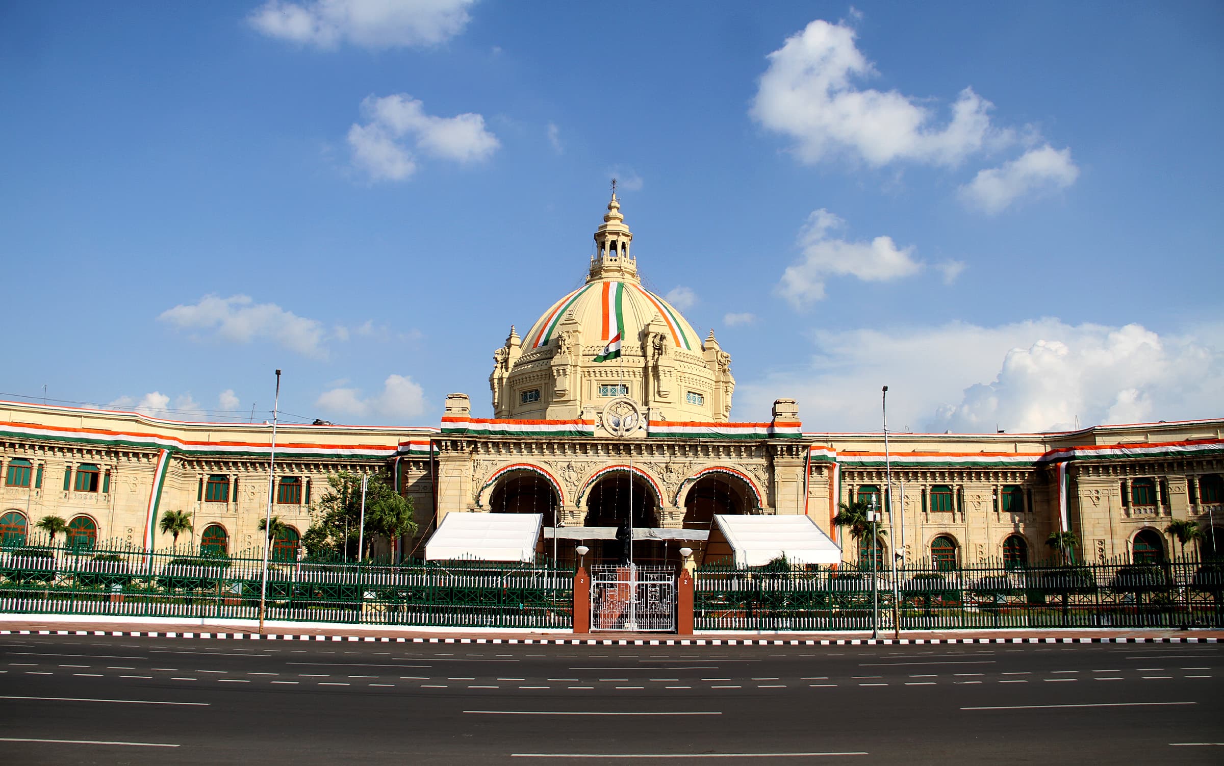 UP MLC Chunav 2022: सपा ने एमएलसी टिकट के लिए कई नामों पर लगाई मुहर, विधान परिषद चुनाव की जंग में जोश हाई