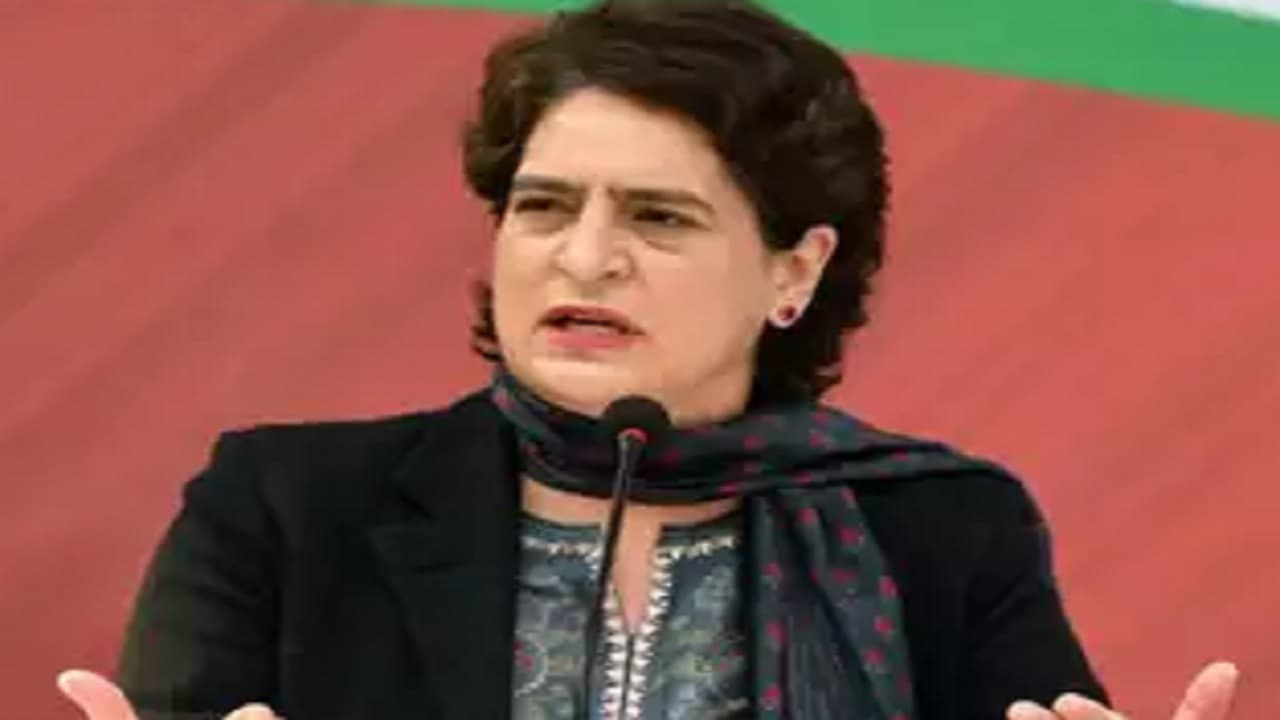 'राहुल गांधी ने हार्वर्ड से पढ़ाई की, फिर भी उन्हें पप्पू कहते हैं', प्रियंका के बयान पर घमासान