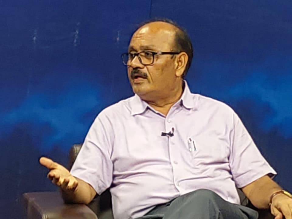 AKTU News: एकेटीयू के नए वीसी बने प्रोफेसर प्रदीप कुमार मिश्र, कैम्पस में स्टूडेंट्स के आने पर लगी रोक