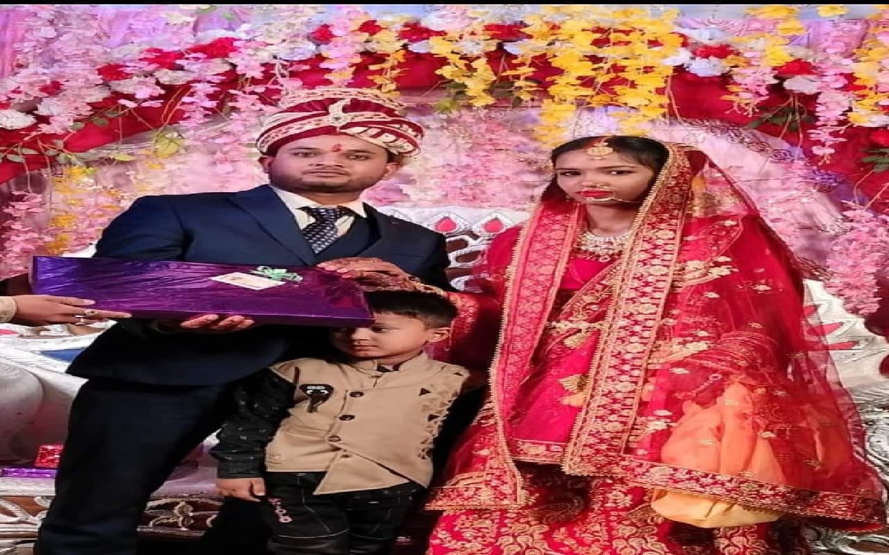 हजारीबाग के बड़कागांव में नवविवाहिता गर्भवती पत्नी की गोली मारकर हत्या, परिजनों ने किया हंगामा