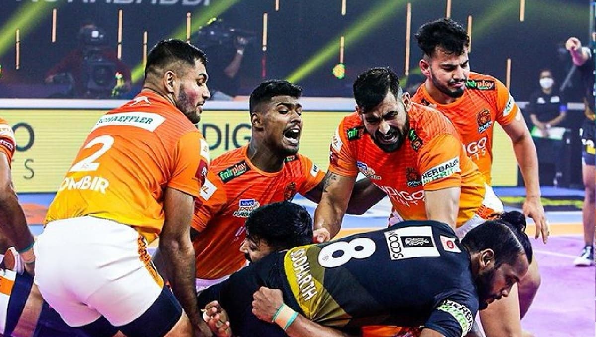 Pro Kabaddi League: पुनेरी पलटन ने तेलुगु टाइटंस को 34-33 से हराया, सीजन में पहली जीत