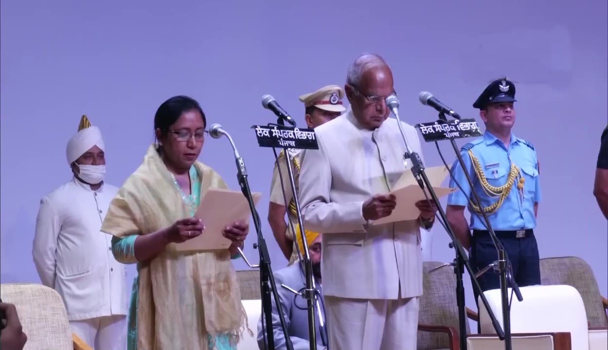 भगवंत मान की कैबिनेट टीम तैयार, डॉ बलजीत कौर समेत 10 विधायकों ने ली शपथ, मंत्रियों ने गिनाईं प्राथमिकताएं