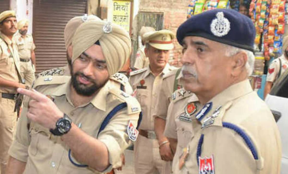 पाकिस्तान के लिए जासूसी के आरोप में BSF जवान गिरफ्तार, विदेशी हथियार और ड्रग्स बरामद