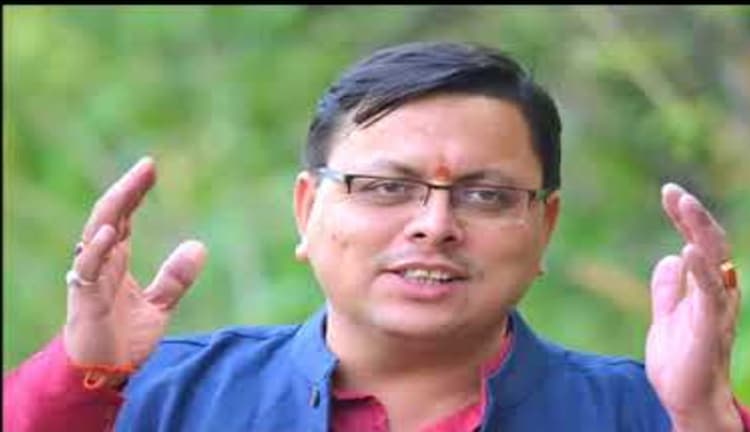 UCC पर उत्तराखंड सबसे आगे, ड्राफ्ट कमेटी ने सीएम पुष्कर सिंह धामी को सौंपी रिपोर्ट