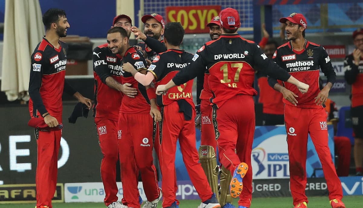 SRH vs RCB Dream 11: हैदराबाद और आरसीबी के ये खिलाड़ी आपको बनाएंगे मालामाल, यहां देखिए ड्रीम11 की बेस्ट टीम