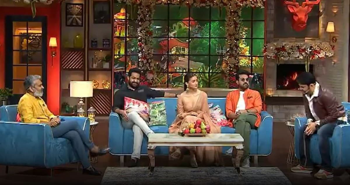 The Kapil Sharma Show: कपिल शर्मा ने फोटोग्राफर को दिया ये आदेश, रणबीर का नाम सुनकर आलिया ने दिया ऐसा रिएक्शन